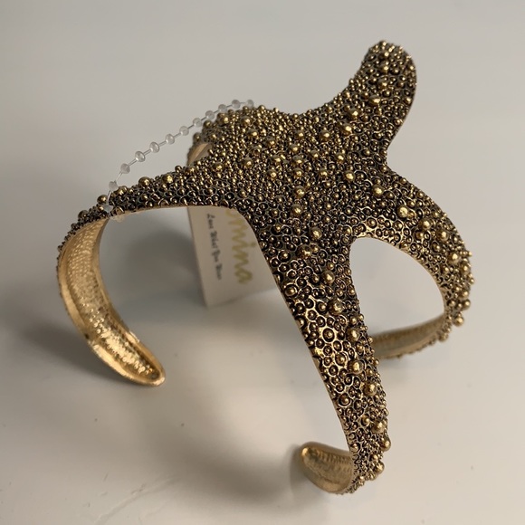 Gold Tone Starfish Cuff | Bangle Bracelet - Picture 5 of 6